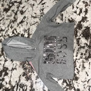 GRAY GIRL BOSS SWEATER